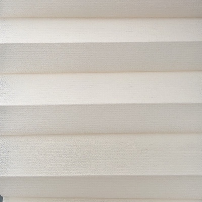 Light Filtering Honeycomb Blinds Using Ivory